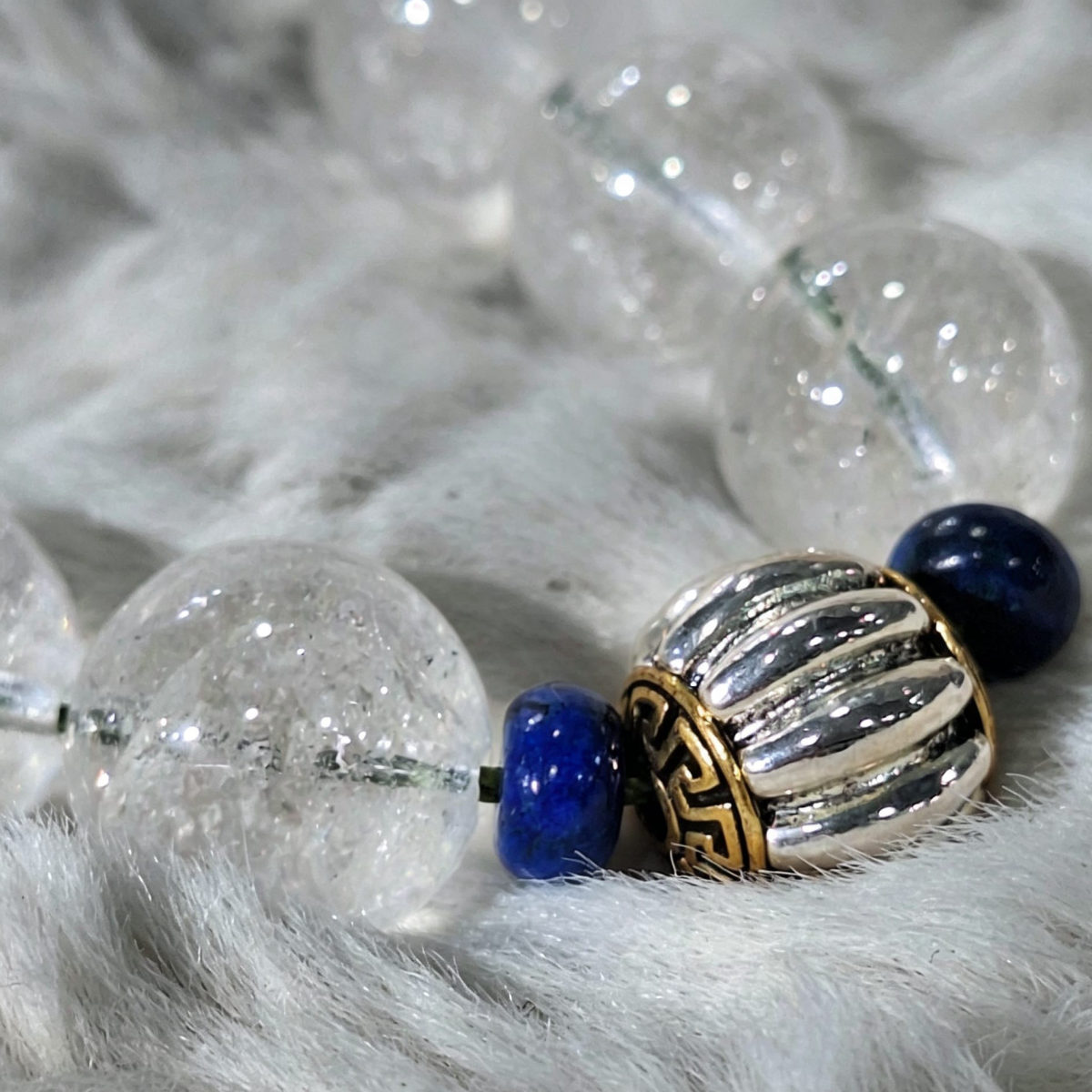 Tibetan Quartz 18 beads with Milky/Carbon inclusions and metal San Tong — photo 3